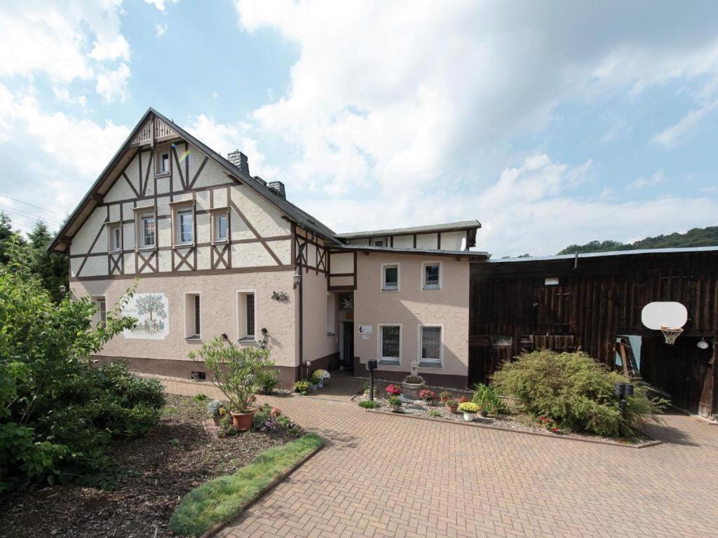 Ferienwohnung Ripa Erzgebirge In Schwarzenberg ชวาร์เซนเบิร์ก ภายนอก รูปภาพ